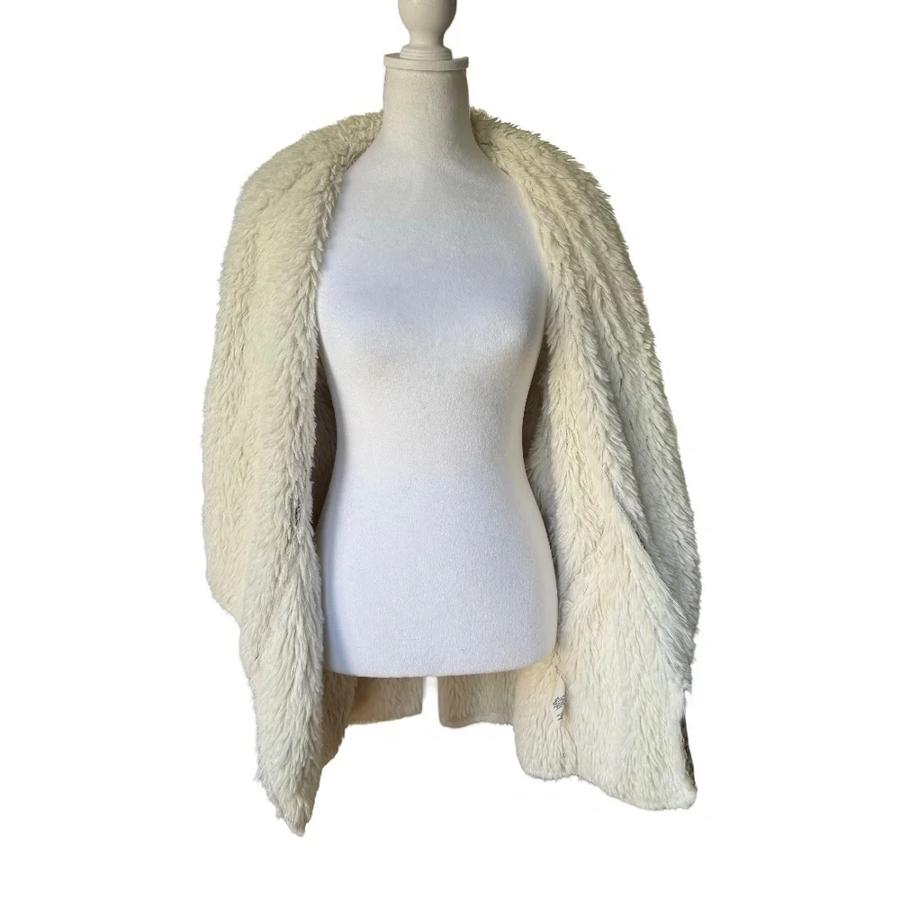 Hei Hei Jacquard Tapestry Faux Fur Lined Vest: see notes on size